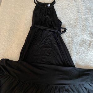 Old navy maternity maxi